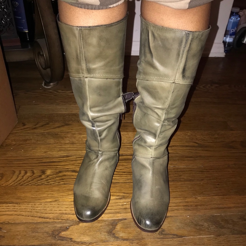 Ladies Shoes
